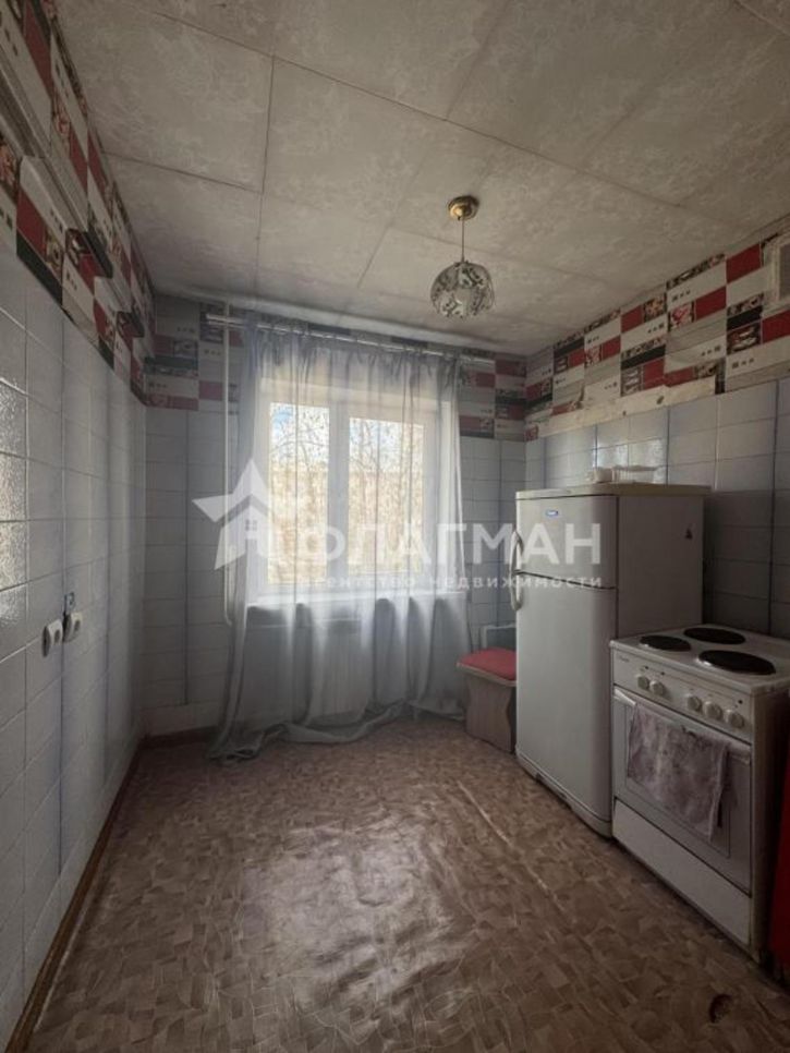2-комн квартира Толбухина, 3
