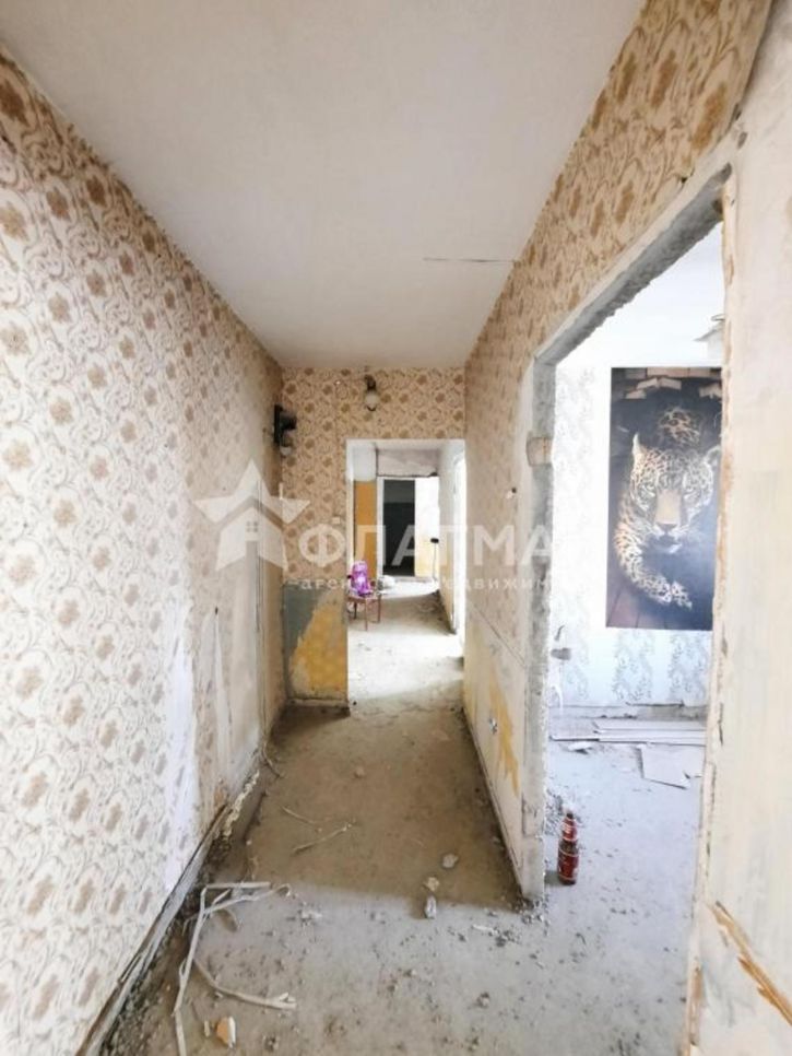 3-комн квартира Стопани, 70