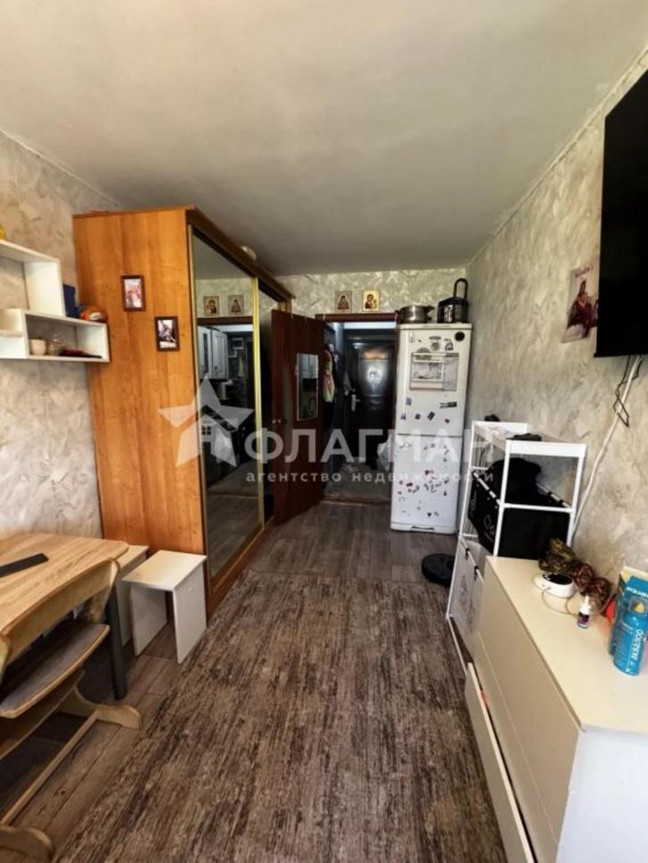 1-комн квартира Космонавтов пр-кт, 3