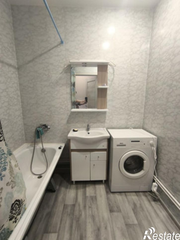 2-комн квартира Красных партизан проспект, 34