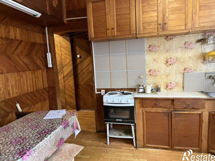 3-комн квартира ул Коростова, 13,  д. 13