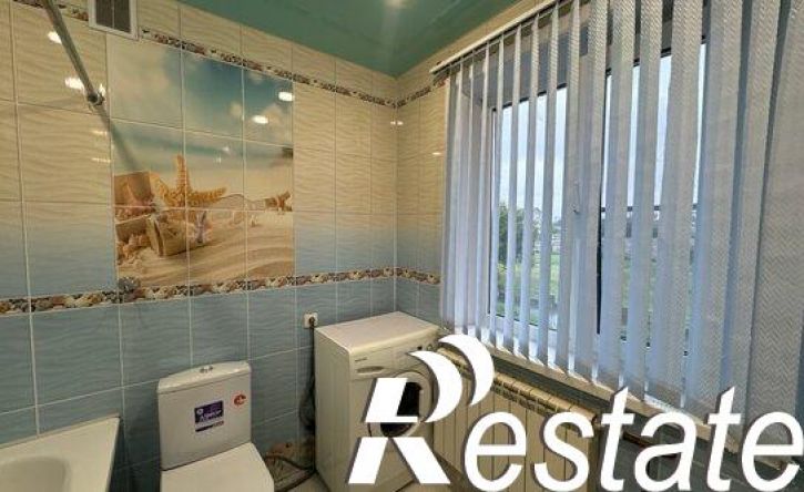 4-комн квартира проспект Космонавтов, 30,  д. 30