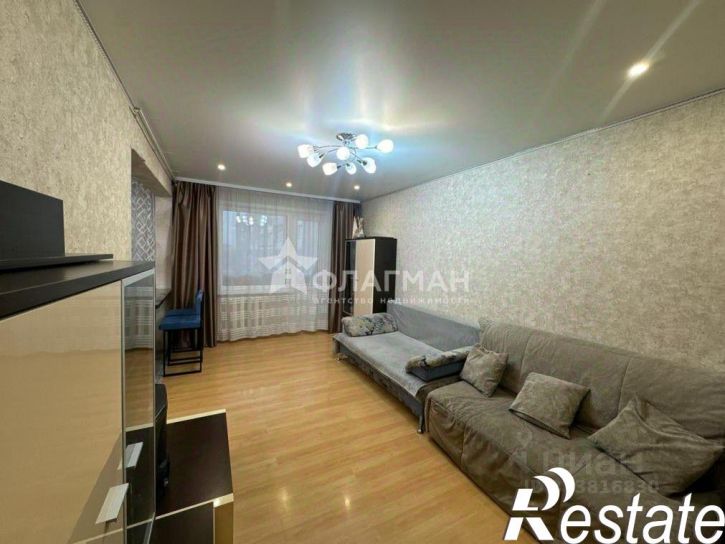 4-комн квартира проспект Космонавтов, 30,  д. 30
