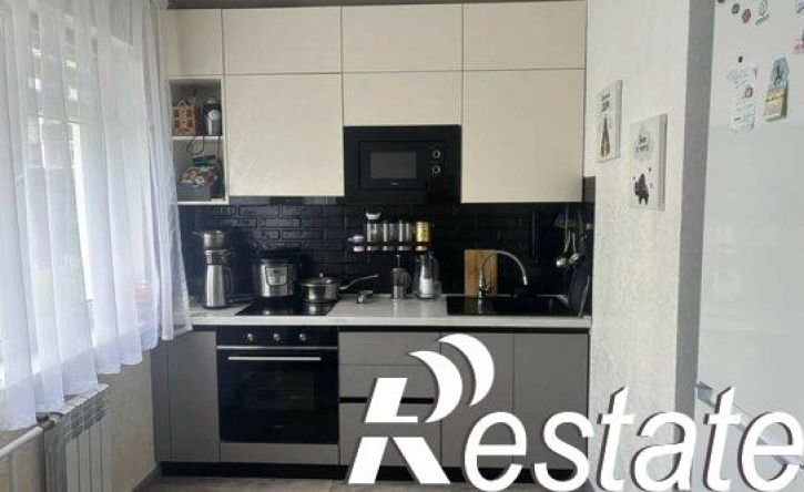 3-комн квартира проспект Красных Партизан, 18,  д. 18
