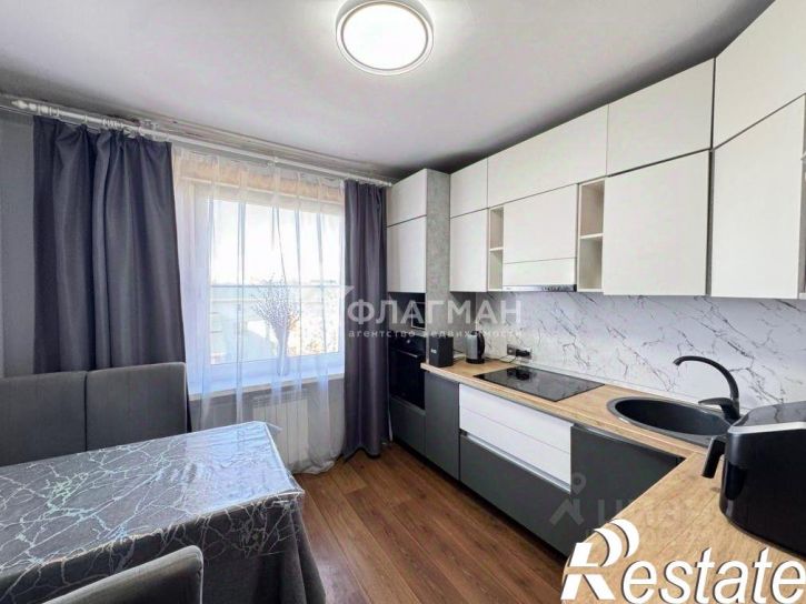 3-комн квартира проспект Химиков, 2,  д. 2